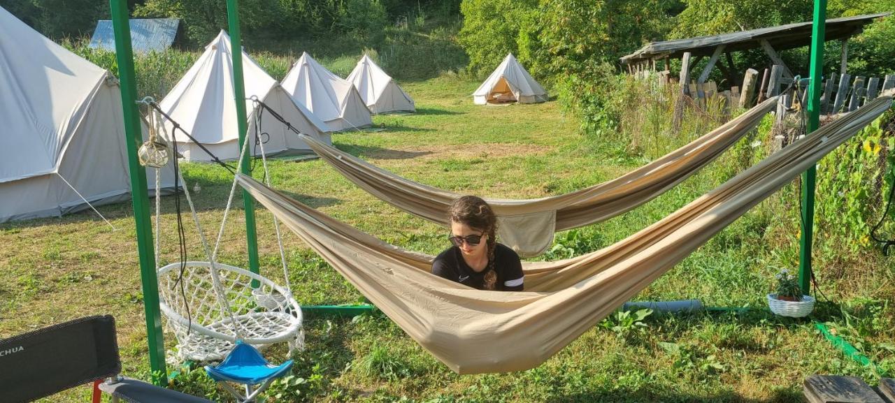 Luna Rock Glamping Brezoi - Blue Scai Eksteriør billede